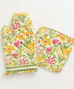 70s Flower Oven Mitt Set