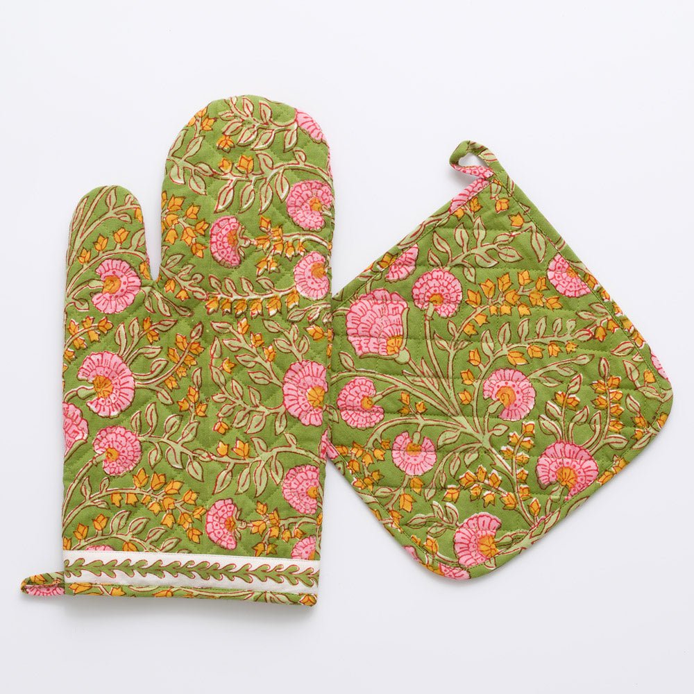 Cactus Flower Fern & Flamingo Oven Mitt Set
